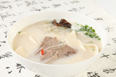 高營(yíng)養(yǎng)控血壓,夏季人們都愛吃面條 彩色經(jīng)顱多普勒